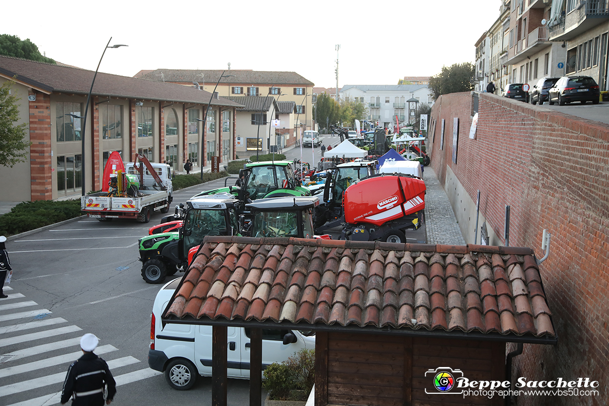 VBS_1044 - Fiera Nazionale del Tartufo e dei Santi 2022.jpg